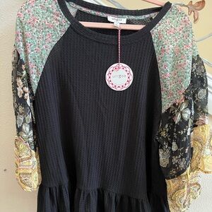 Umgee Black Top with Floral Patterned Sleeves